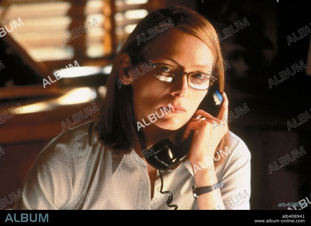 TILDA SWINTON in THE DEEP END, 2001, unter der Regie von DAVID SIEGEL und SCOTT MCGEHEE. Copyright i5 FILMS.