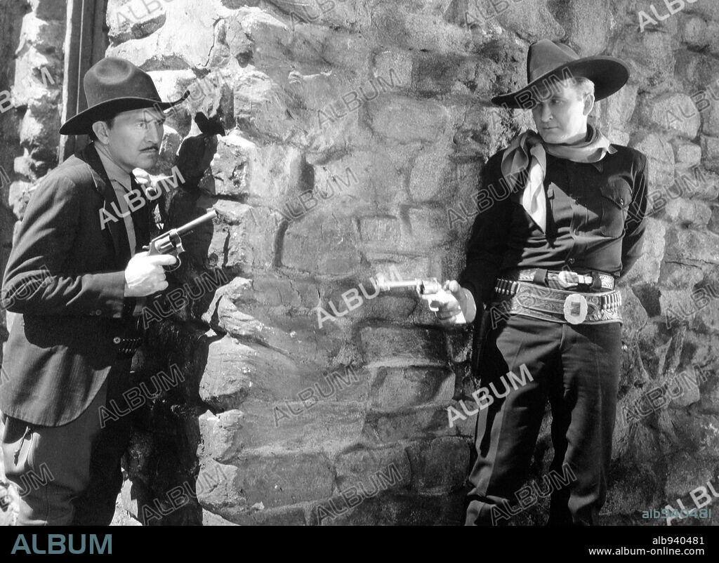 TIM McCOY in PHANTOM RANGER, 1938, directed by SAM NEWFIELD. Copyright MAURICE TOURNEUR PRODUCTIONS.