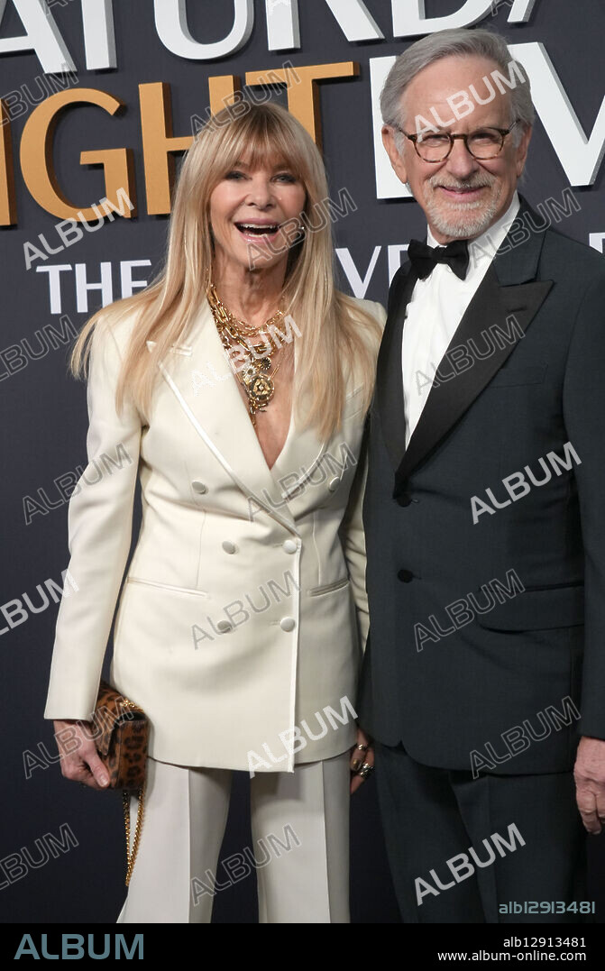 KATE CAPSHAW, CAPSHAW, KATE], [SPIELBERG, STEVEN and STEVEN SPIELBERG. February 16, 2025, New York, New York, USA: KATE CAPSHAW and STEVEN SPIELBERG attend the SNL 50: The Red Carpet, .Rockefeller Center, NYC.February 16, 2025 .Photo by (Credit Image: © Sonia Moskowitz Gordon/ZUMA Press Wire).