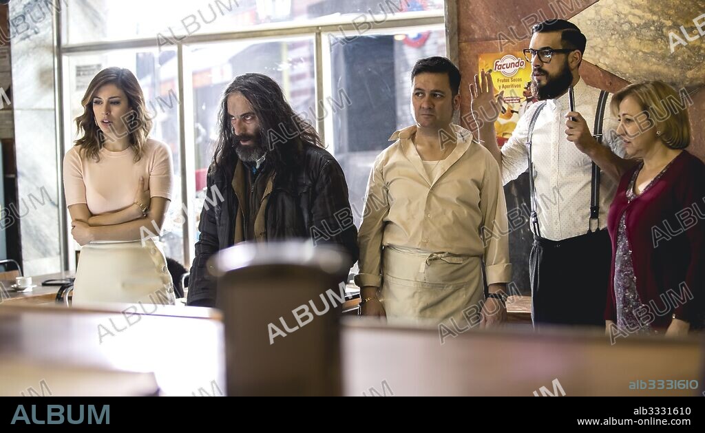 BLANCA SUAREZ, CARMEN MACHI, MARIO CASAS, ORDOÑEZ. JAIME and SECUN DE LA ROSA in EL BAR, 2017, directed by ALEX DE LA IGLESIA. Copyright EL BAR PROD/ATRESMEDIA CINE/NADIE ES PERFECTO/POKEEPSIE FILM / ESCRIBANO, HELHER.
