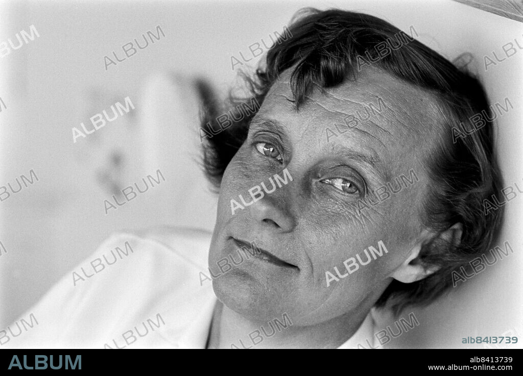 NORRTALJE 1959-08-13. Swedish author Astrid Lindgren portayed at her summer house in Furusund in Stockholm archipelago, Sweden August 13, 1959.. Photo: Stig A. Nilsson / DN / TT News Agency / Code: 43.