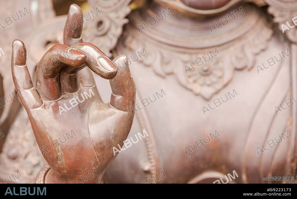 Karana mudra hand position expresses a very powerful energy with which negative energy is expelled. This hand gesture is also called warding off the evil. You can sense a very determined, focused energy just by looking at this hand gesture.