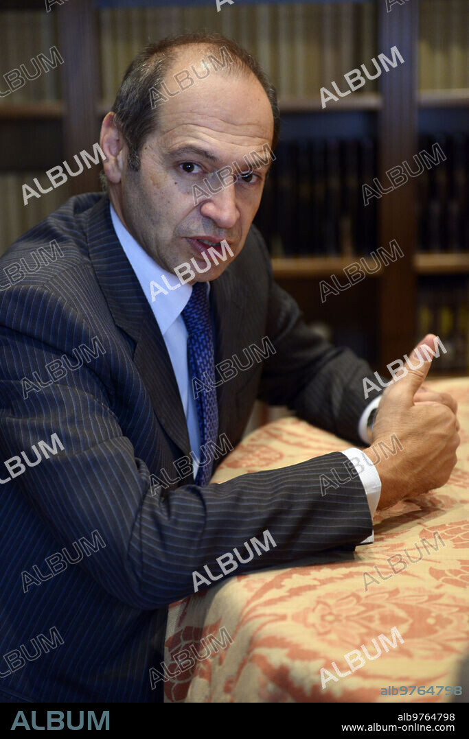 Madrid, 09/08/2015. Interview with Lebanese Minister Fadi Yarak. Photo: Maya Balanya Archdc.