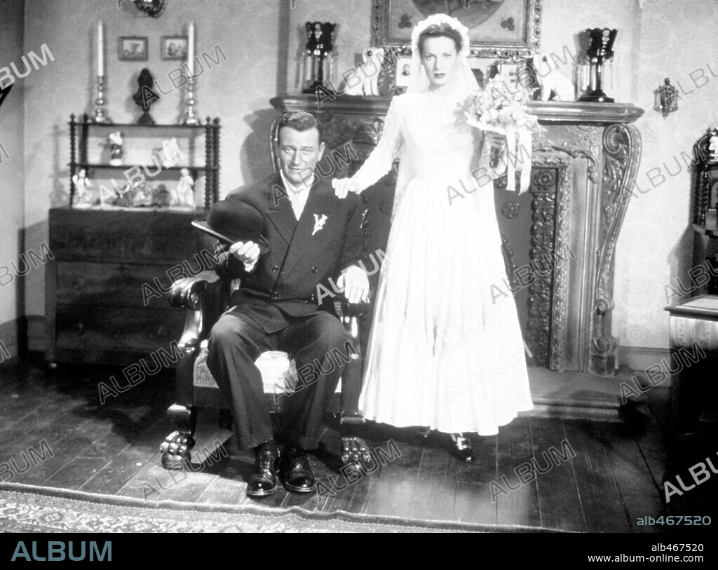 JOHN WAYNE and MAUREEN O'HARA in THE QUIET MAN, 1952, directed by JOHN FORD. Copyright REPUBLIC PICTURES.