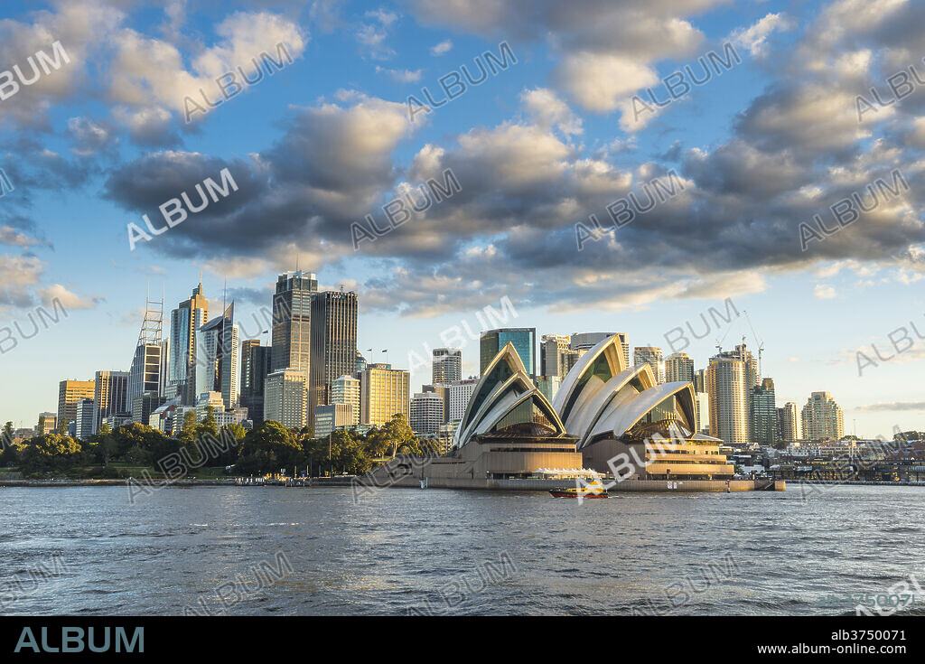 The skyline of Sydney at sunset, New South Wales, Australia, Pacific.