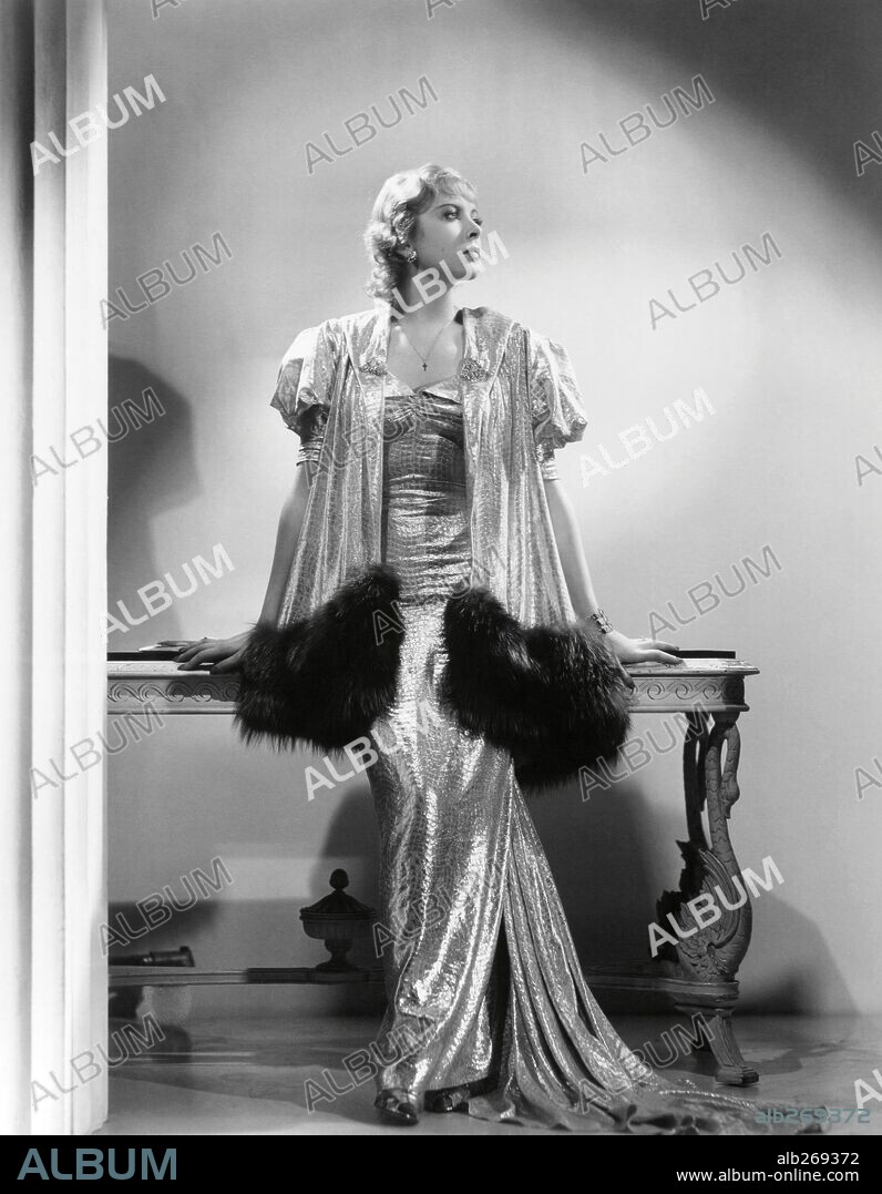 IDA LUPINO. Custome by Robert Kolloch.