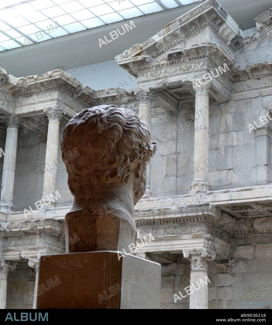 Market Gate of Miletus, reconstruction with modern additions, Roman, Trajan, Miletus, around 100 AD. The gate was built in the 2nd century AD, most likely during the reign of Emperor Hadrian about 120 to 130 AD. It replaced an existing Doric propylon and served as the northern entrance to the southern market, or agora, in Miletus, an ancient city in what is now Turkey.