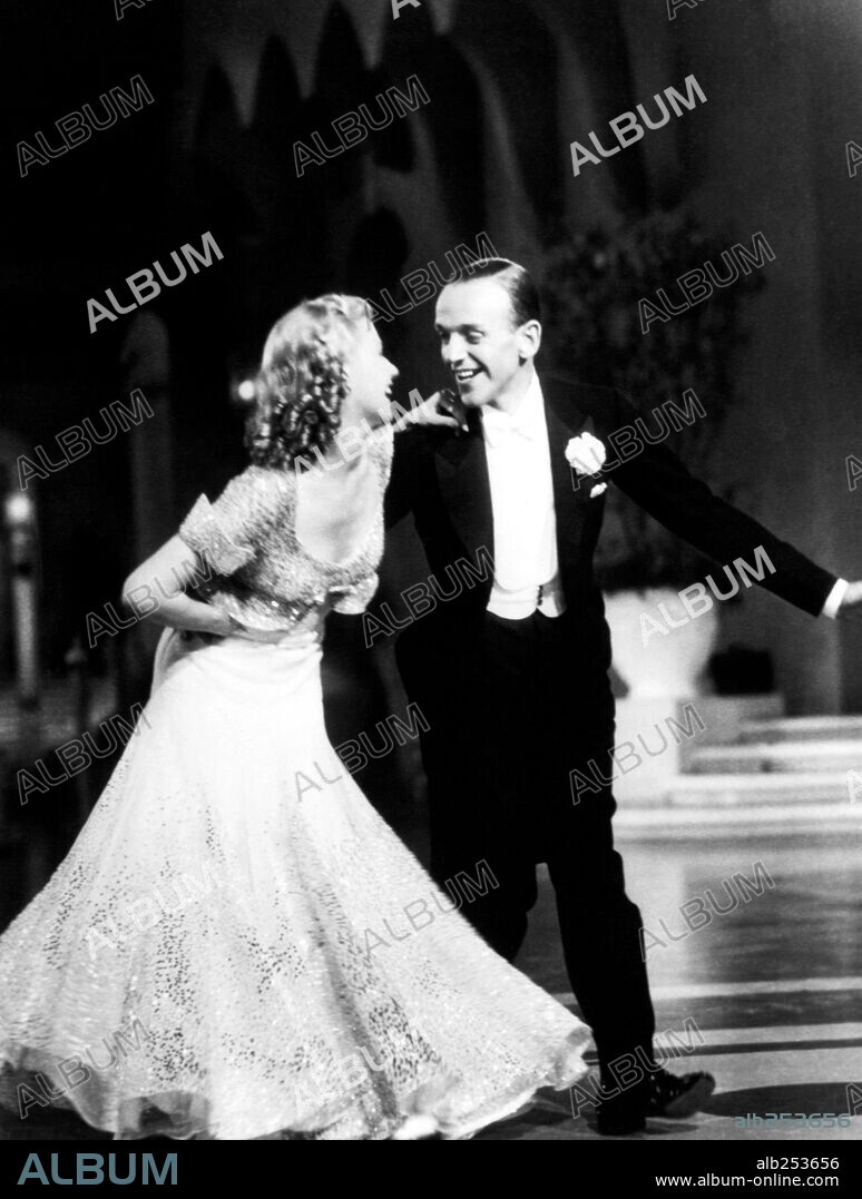 FRED ASTAIRE and GINGER ROGERS in TOP HAT, 1935, directed by MARK SANDRICH. Copyright RKO.