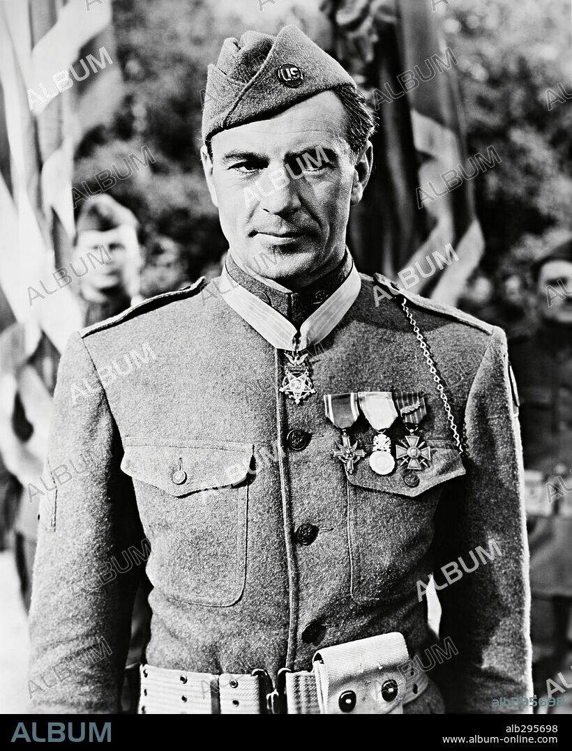 GARY COOPER en EL SARGENTO YORK, 1941 (SERGEANT YORK), dirigida por HOWARD HAWKS. Copyright WARNER BROTHERS.