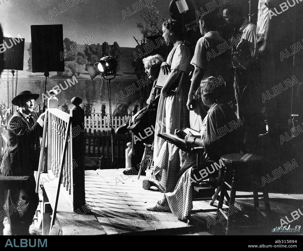 CHARLES LAUGHTON, LILLIAN GISH und ROBERT MITCHUM in THE NIGHT OF THE HUNTER, 1955, unter der Regie von CHARLES LAUGHTON. Copyright UNITED ARTISTS.