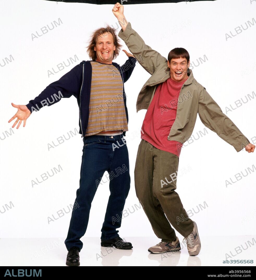 JEFF DANIELS y JIM CARREY en DOS TONTOS MUY TONTOS, 1994 (DUMB AND DUMBER), dirigida por BOBBY & PETER FARRELLY, BOBBY FARRELLY y PETER FARRELLY. Copyright NEW LINE CINEMA.