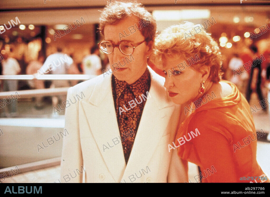 BETTE MIDLER y WOODY ALLEN en ESCENAS EN UNA GALERÍA, 1991 (SCENES FROM A MALL), dirigida por PAUL MAZURSKY. Copyright TOUCHSTONE PICTURES.