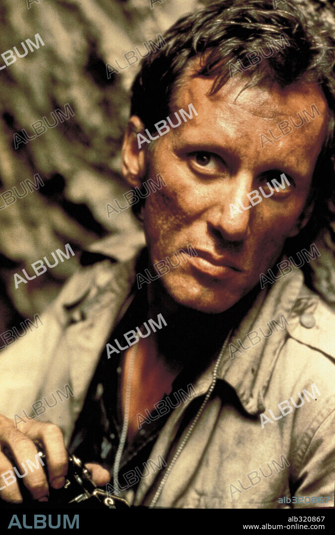 JAMES WOODS in SALVADOR (1986), directed by OLIVER STONE. Copyright HEMDALE.