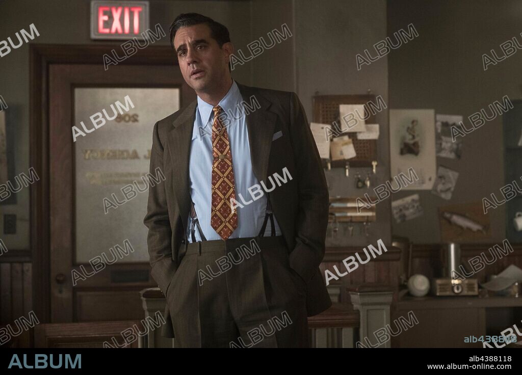 BOBBY CANNAVALE en HUERFANOS DE BROOKLYN, 2019 (MOTHERLESS BROOKLYN), dirigida por EDWARD NORTON. Copyright WARNER BROS. PICTURES.