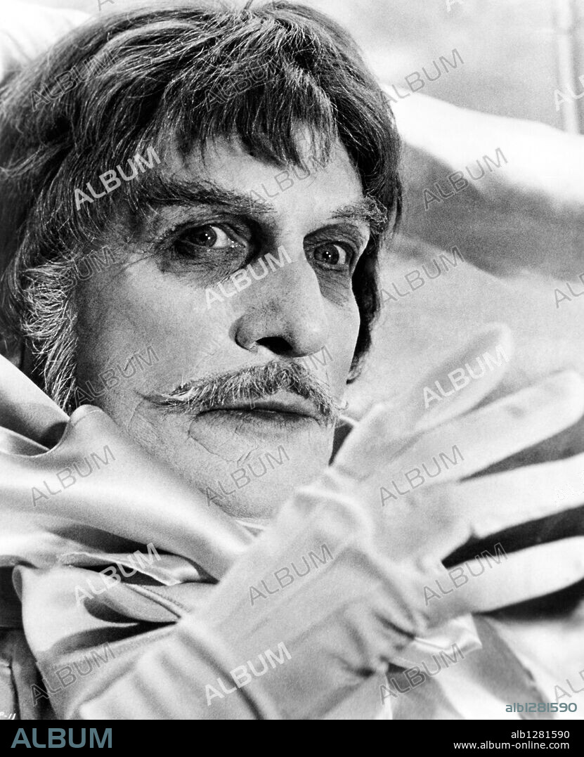 VINCENT PRICE in THE ABOMINABLE DR. PHIBES, 1971, unter der Regie von ROBERT FUEST. Copyright A.I.P.