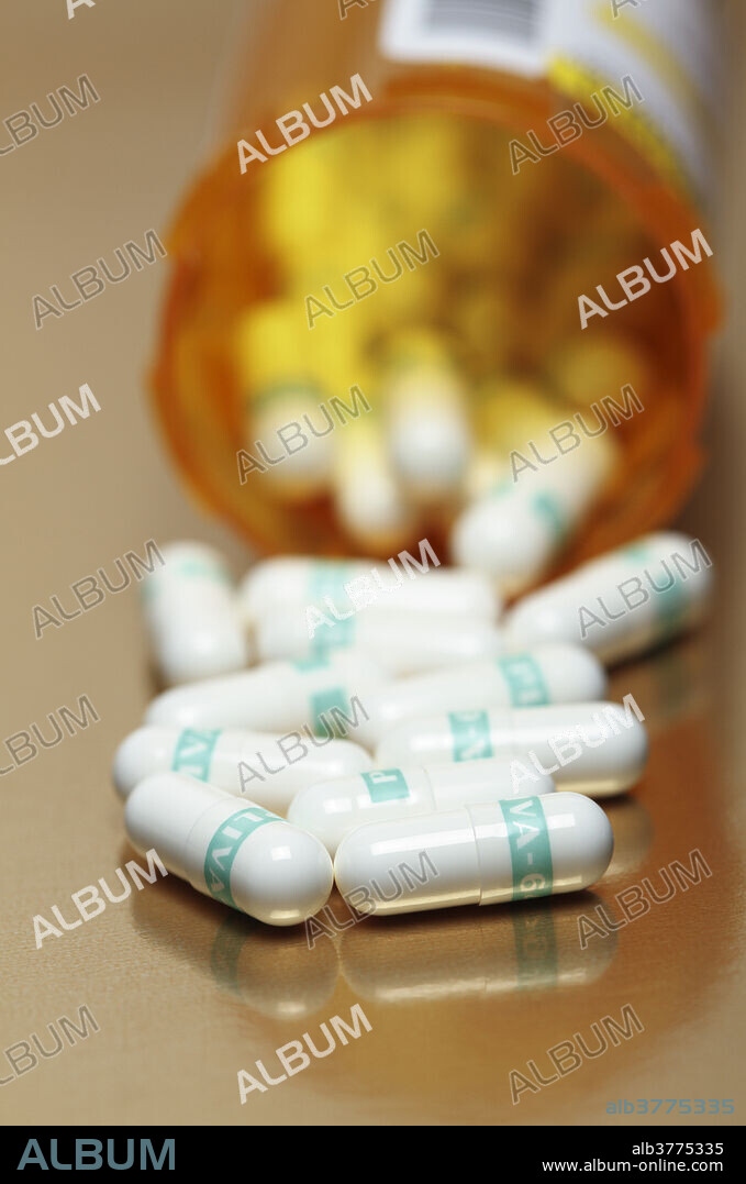 Editorial use only . Pliva 648, generic fluoxetine capsules (trade names: Prozac, Sarafem, Fontex). Fluoxetine is an antidepressant of the selective serotonin reuptake inhibitor class.
