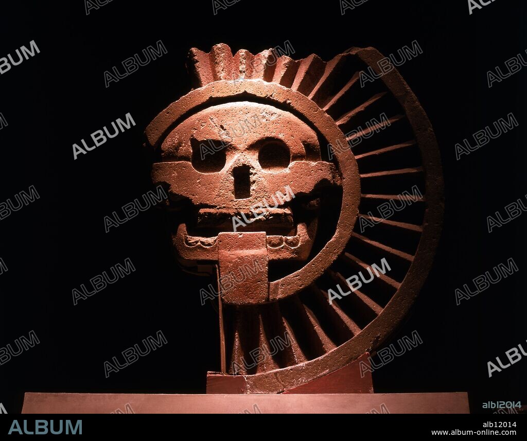 Mexico.Mexico D.F. .Museo Nacional de Antropologia.Representación en piedra de un craneo humano.Cultura de Teotihuacan.
