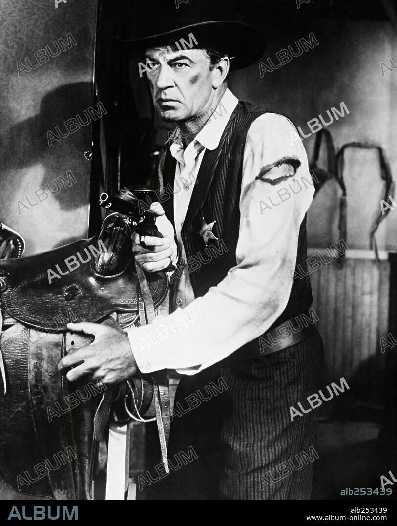 GARY COOPER in HIGH NOON, 1952, unter der Regie von FRED ZINNEMANN. Copyright STANLEY KRAMER CO./UNITED ARTISTS.