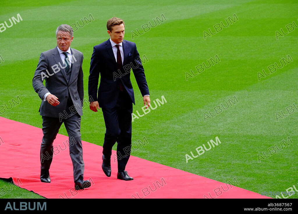 OLIVER MILBURN and WILLIAM MOSELEY in THE ROYALS, 2015, directed by MARK SCHWAHN. Copyright E! ENTERTAINMENT TELEVISION.