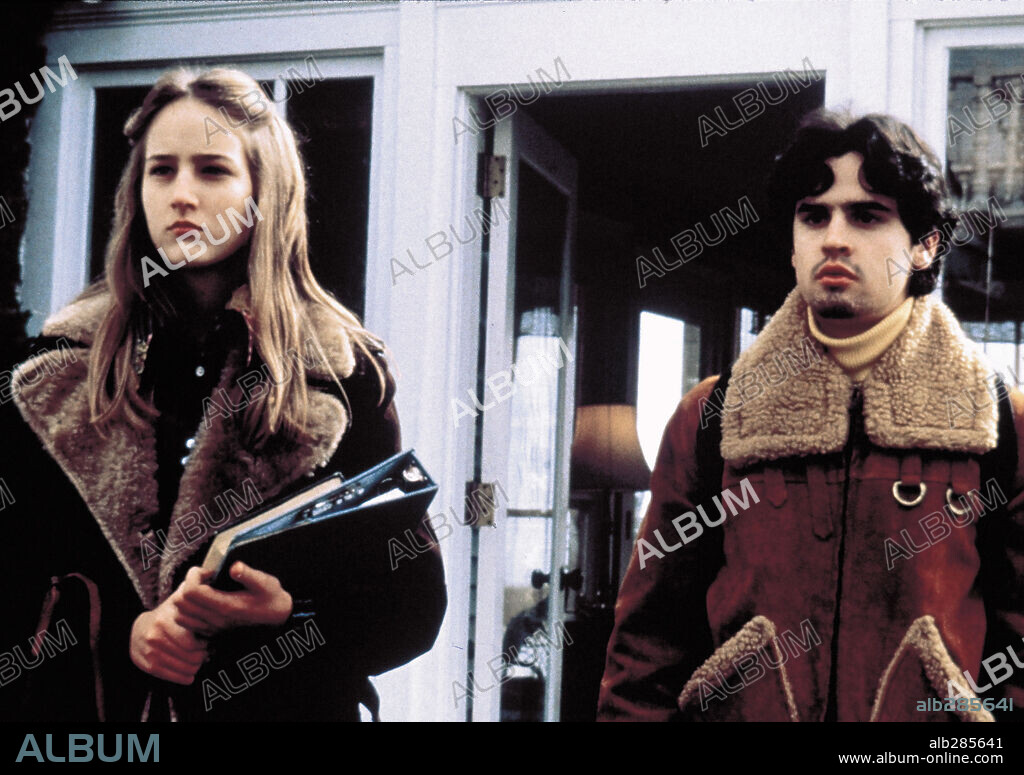 JESSE BRADFORD and LEELEE SOBIESKI in A SOLDIER'S DAUGHTER NEVER CRIES, 1998, directed by JAMES IVORY. Copyright OCTOBER FILMS.