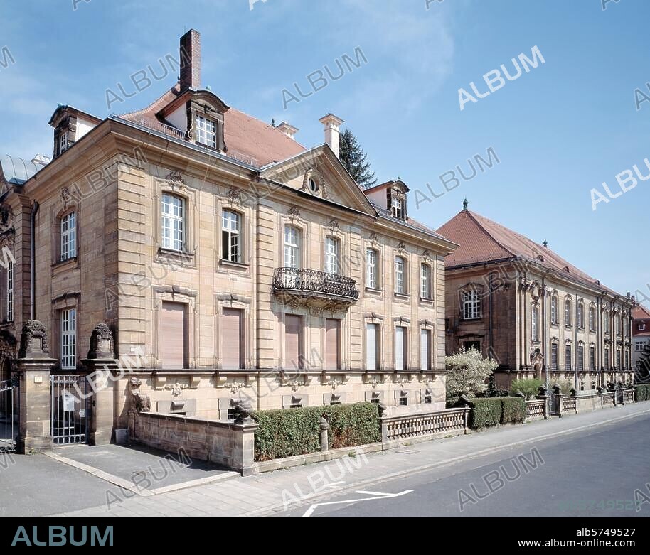 Bamberg, Hainstrasse, Staatsarchiv / Frontansicht © Peter Eberts Filmsize: 9 × 12 cm/4 × 5''.