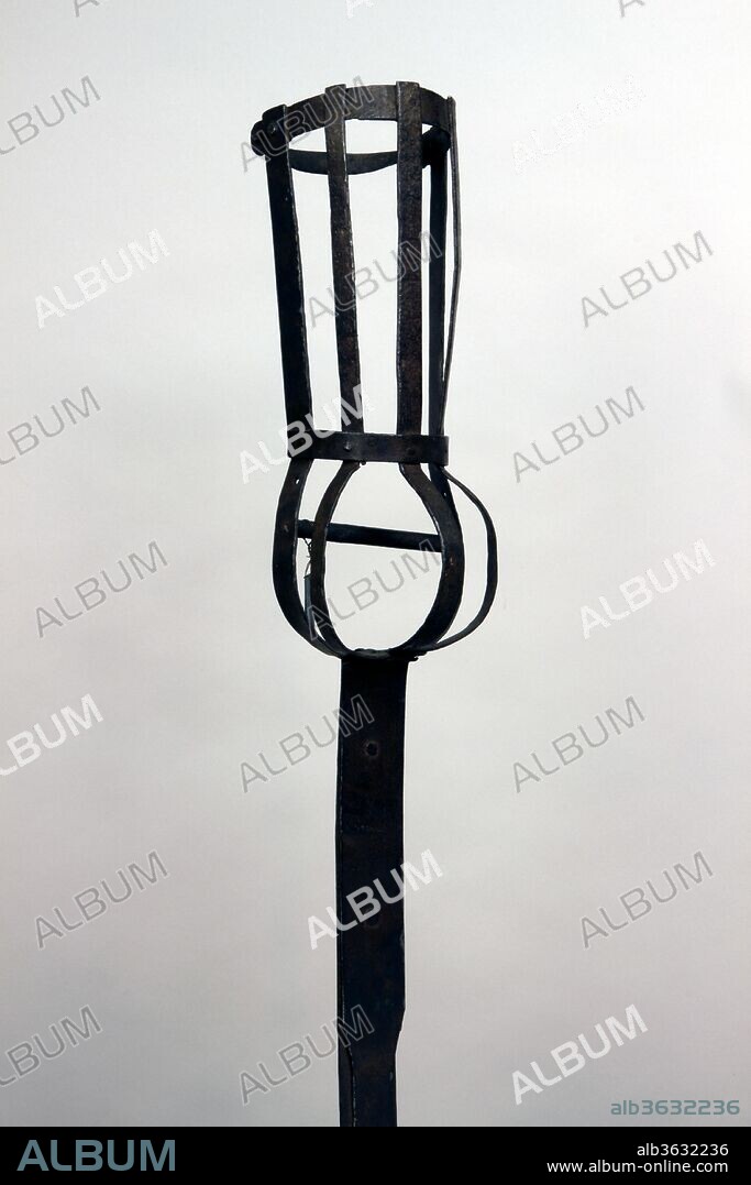 Gauntlet Sword (Pata). Culture: Indian. Dimensions: L. 43 5/8 in. (110.8 cm); W. 4 1/4 in. (10.8 cm); D. 3 1/2 in. (8.9 cm); Wt. 1 lb. 13.1 oz. (824.9 g). Date: 19th century.