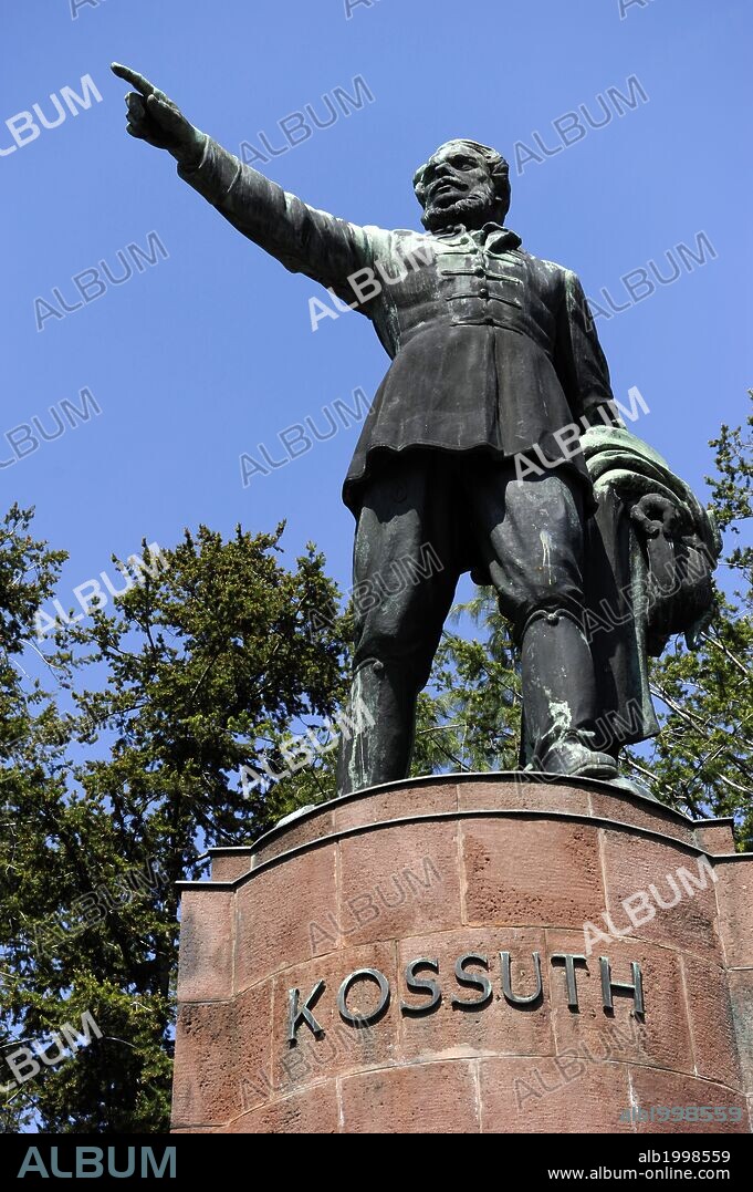 ZSIGMOND KISFALUDI-STRÓBL. Luis Kossuth de Kossuth y Udvard (en húngaro: Kossuth Lajos) (1802-1894). Político y patriota noble húngaro. Monumento conmemorativo al nacionalista Kossuth, uno de los padres de la patria. Inagurado en 1952.. Budapest. Hungría. Europa.