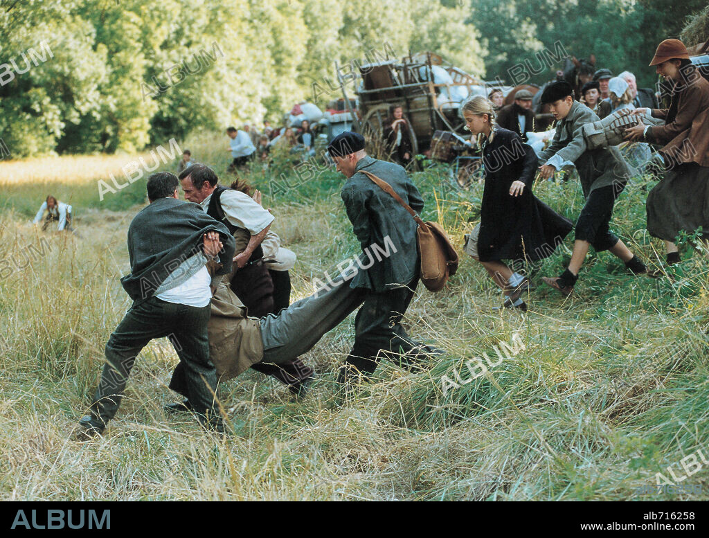 LES EGARES, 2003, directed by ANDRE TECHINE. Copyright FIT PRODUCTIONS/SPICE FACTORY LTD./FRANCE 2 CINEMA/CANAL+.