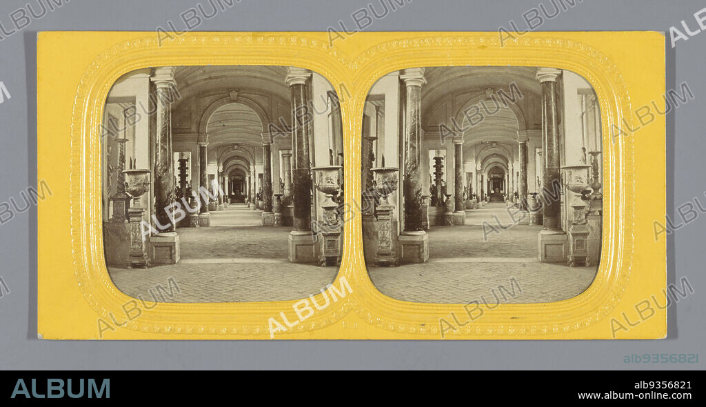 Galleria dei Candelabri in the Pio Clementino Museum in Vatican City, Galerie des Chandeliers, Vatican (title on object), anonymous, Vaticaanstad, 1858 - 1875, photographic support, paper, albumen print, cutting, height 85 mm × width 174 mm.