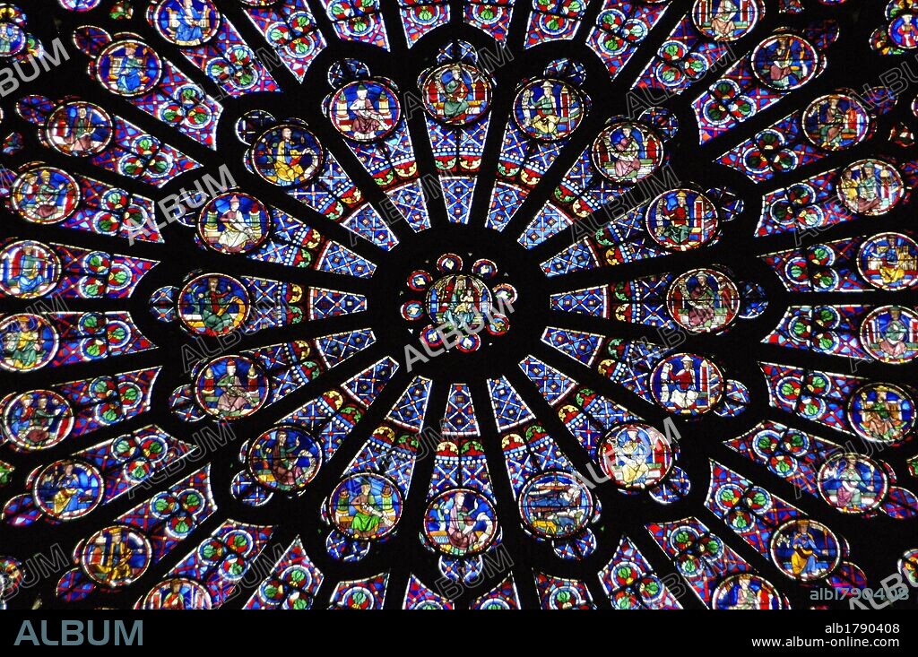 ARTE GOTICO. FRANCIA. CATEDRAL DE NOTRE DAME. Construída entre los siglos XII y XIII por orden del obispo Eudes de Sully. Detalle del ROSETON. PARIS.