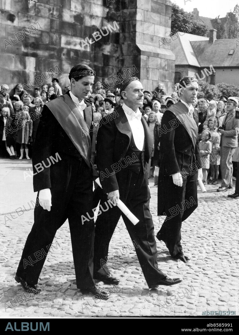 Thomas Mann blir hedersdoktor vid Lunds Universitet. Lund 31/5 1949 i mitten - tv Carl Fehrman th Staffan Björk. (c) Sydsvenskan / IBL.