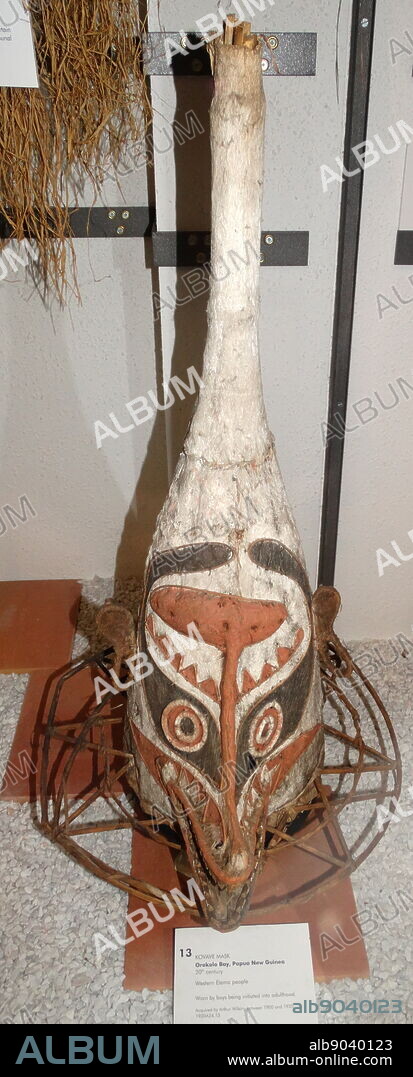 Kovave Mask from Orokolo Bay, Papua New Guinea, by the Western Elema people. Dated 20th Century.