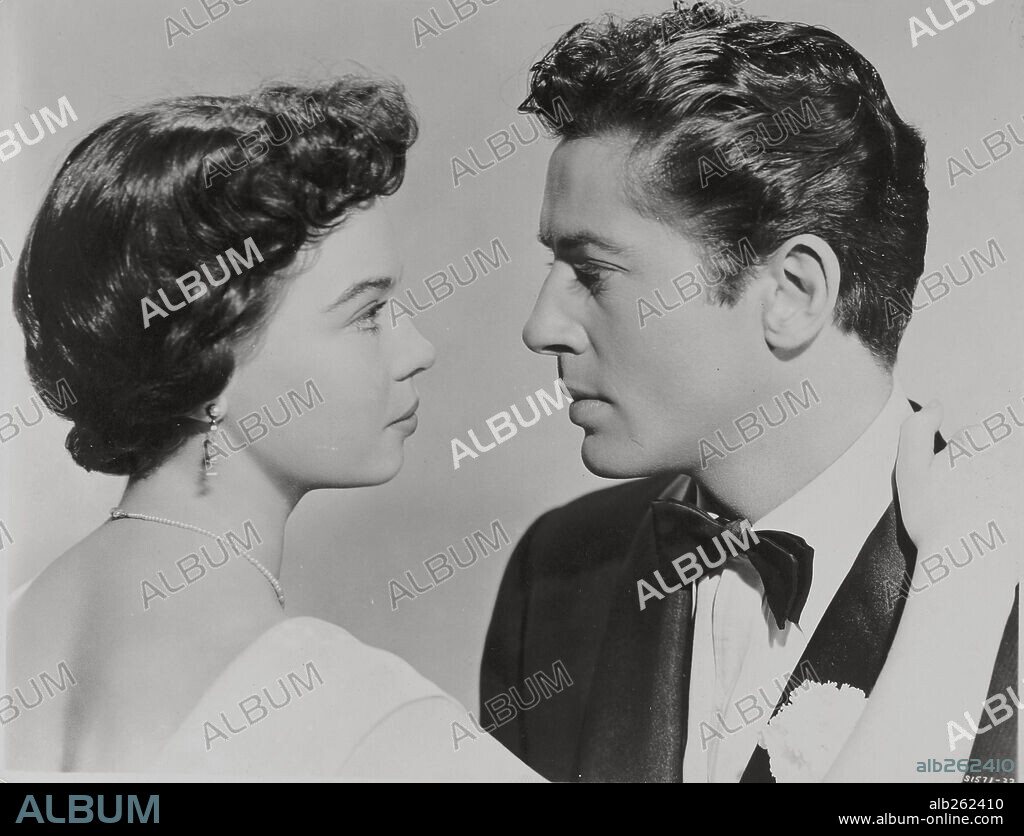 FARLEY GRANGER y LESLIE CARON en TRES AMORES, 1953 (THE STORY OF THREE LOVES), dirigida por VINCENTE MINNELLI. Copyright M.G.M.