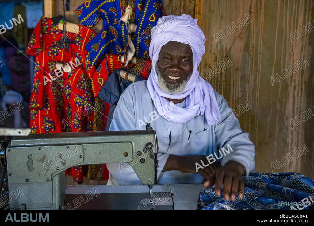 Tuareg Tailor in Dirkou, Djado Plateau, Niger, Africa.