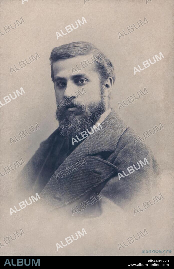 PABLO AUDOUARD. Retrato de Antoni Gaudi, arquitecto catalán, hacia 1883-1886.