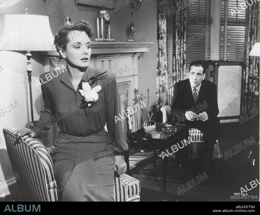 HUMPHREY BOGART y MARY ASTOR en EL HALCÓN MALTÉS, 1941 (THE MALTESE FALCON), dirigida por JOHN HUSTON. Copyright WARNER BROS/FIRST NATIONAL.