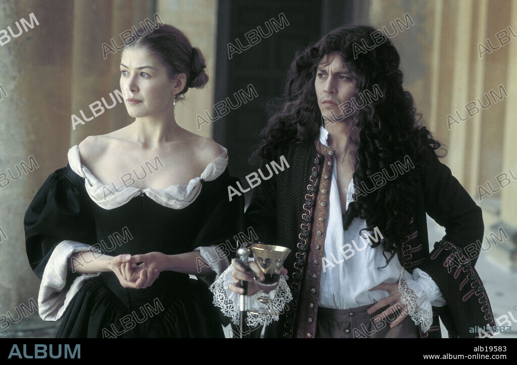 JOHNNY DEPP and ROSAMUND PIKE in THE LIBERTINE, 2004, directed by LAURENCE DUNMORE. Copyright Mr. Mudd/Isle of Man Film Commission/First Choice Films 2004.