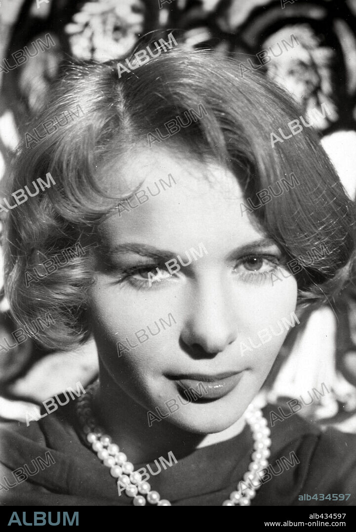 FRANCOISE ARNOUL.  1958
