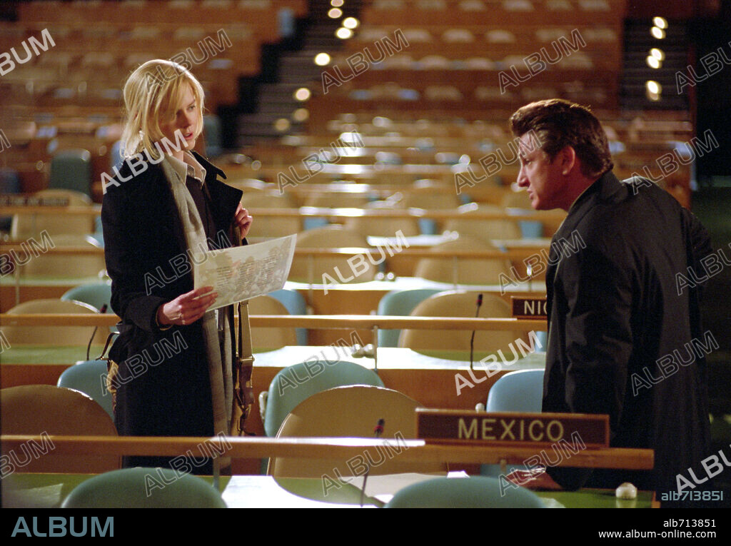 NICOLE KIDMAN und SEAN PENN in THE INTERPRETER, 2005, unter der Regie von SYDNEY POLLACK. Copyright UNIVERSAL PICTURES / BRAY, PHIL.