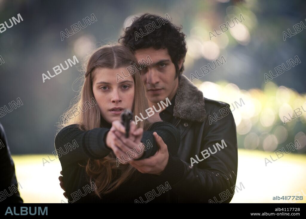 CHINO DARIN und MALENA VILLA in EL ANGEL, 2018, unter der Regie von LUIS ORTEGA. Copyright K&S Films / Underground Contenidos / El Deseo / Telefé.