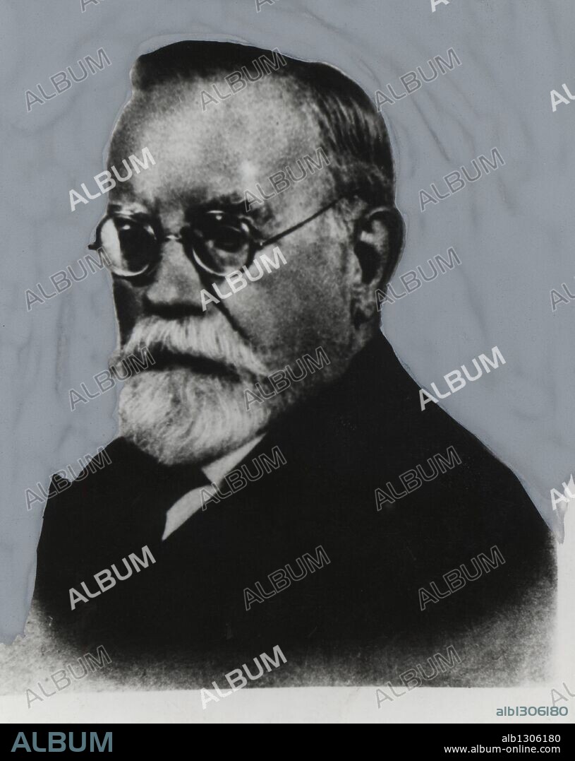 Antoni Rubió i Lluch (Valladolid, 1856-Barcelona, 1937). Profesor, historiador y hombre de letras. Hijo de Joaquim Rubió i Ors.