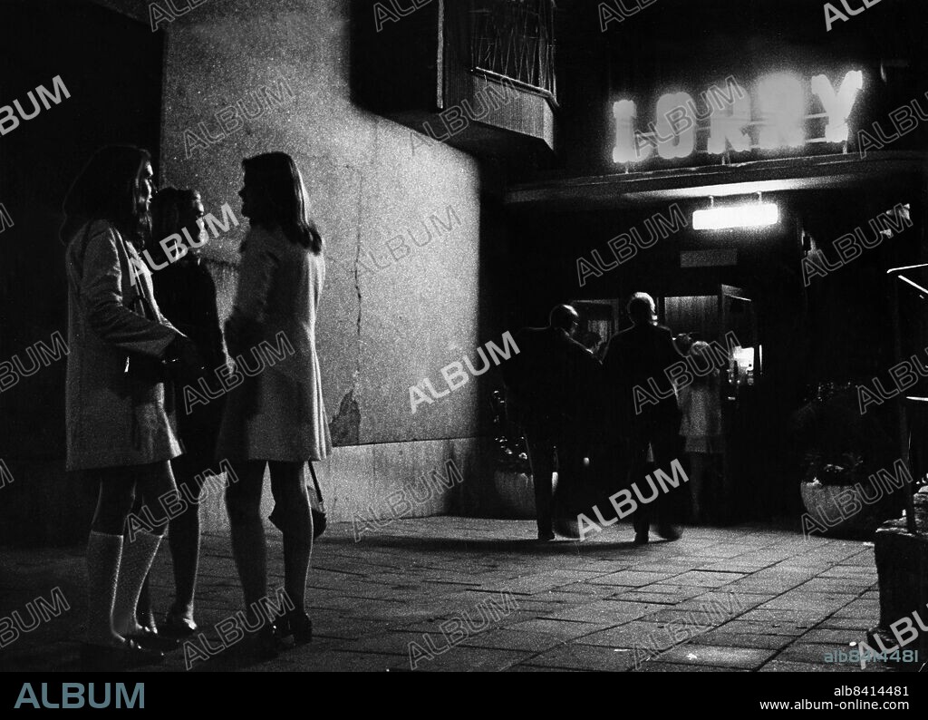 ARKIV 1968-08-31. Entrén till dansrestaurangen Lorry i Sundbyberg 31:a augusti 1968, platsen som mordoffret Ulla Persson besökte innan hon försvann 15:e december 1961 och hittades strypt till döds under en gran i Billbykogen utanför Sigtuna 8:e mars 1962. Foto: Åke Malmström / DN / TT Kod: 37. **SvD OUT**.
