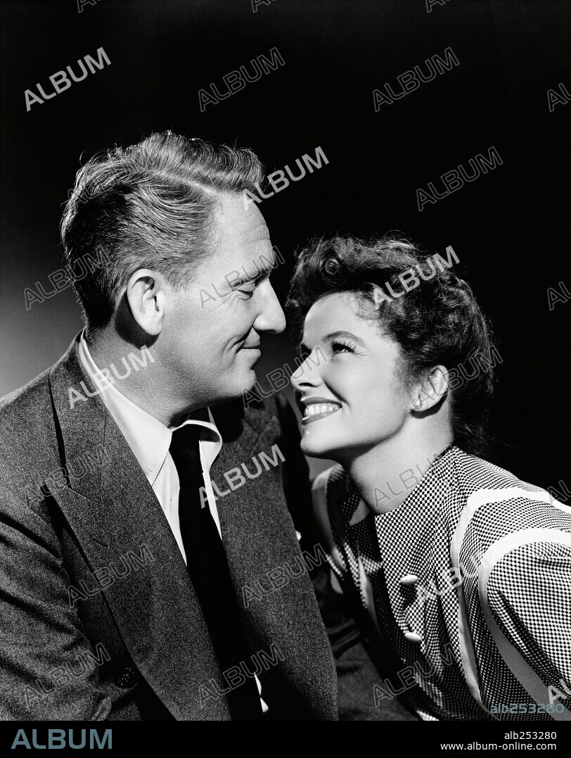 KATHARINE HEPBURN und TRACY SPENCER. KATHARINE HEPBURN und SPENCER TRACY in WITHOUT LOVE, 1945, unter der Regie von HAROLD S. BUCQUET. Copyright M.G.M.