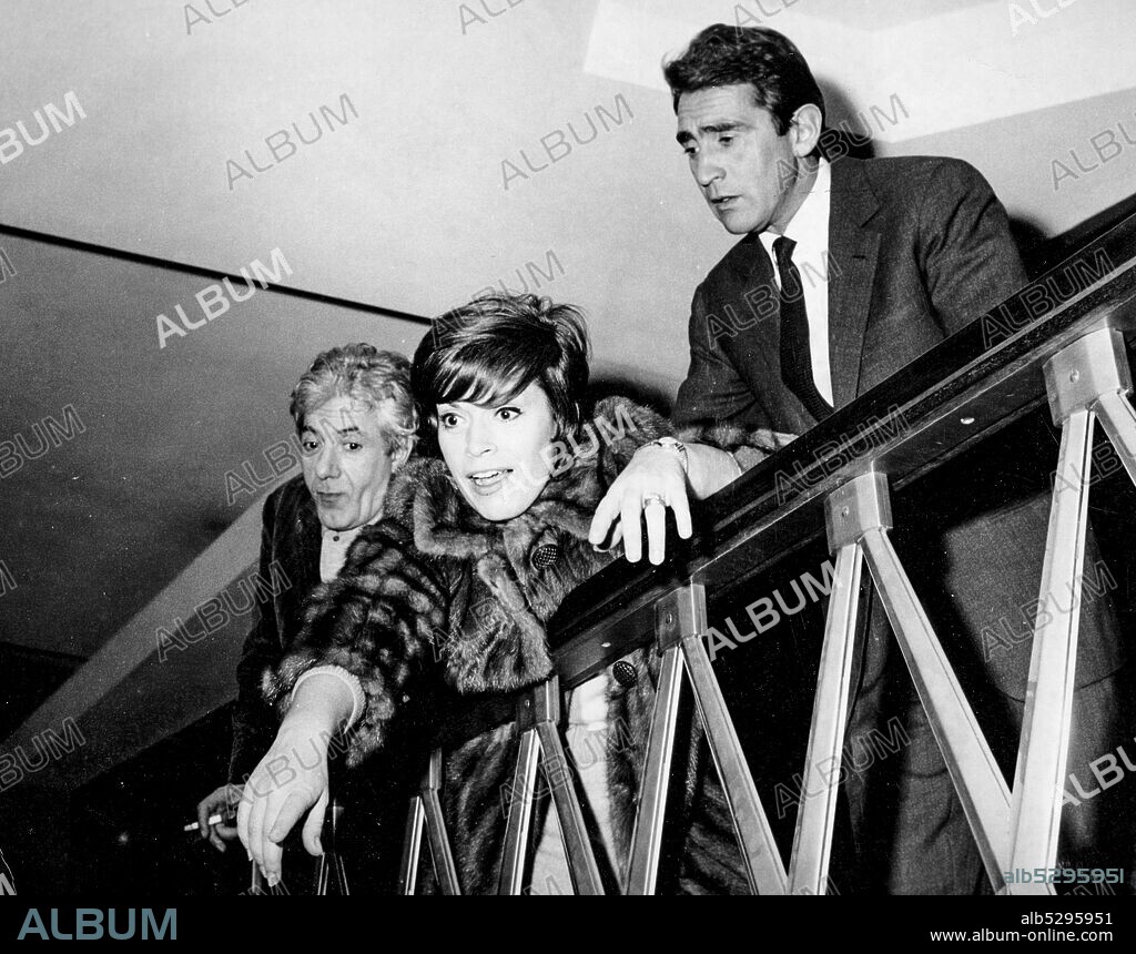 Gianrico germani. franca valeri. walter chiari. during the tests of luv. 60s. (Photo by: Marka/Universal Images Group via Getty Images).
