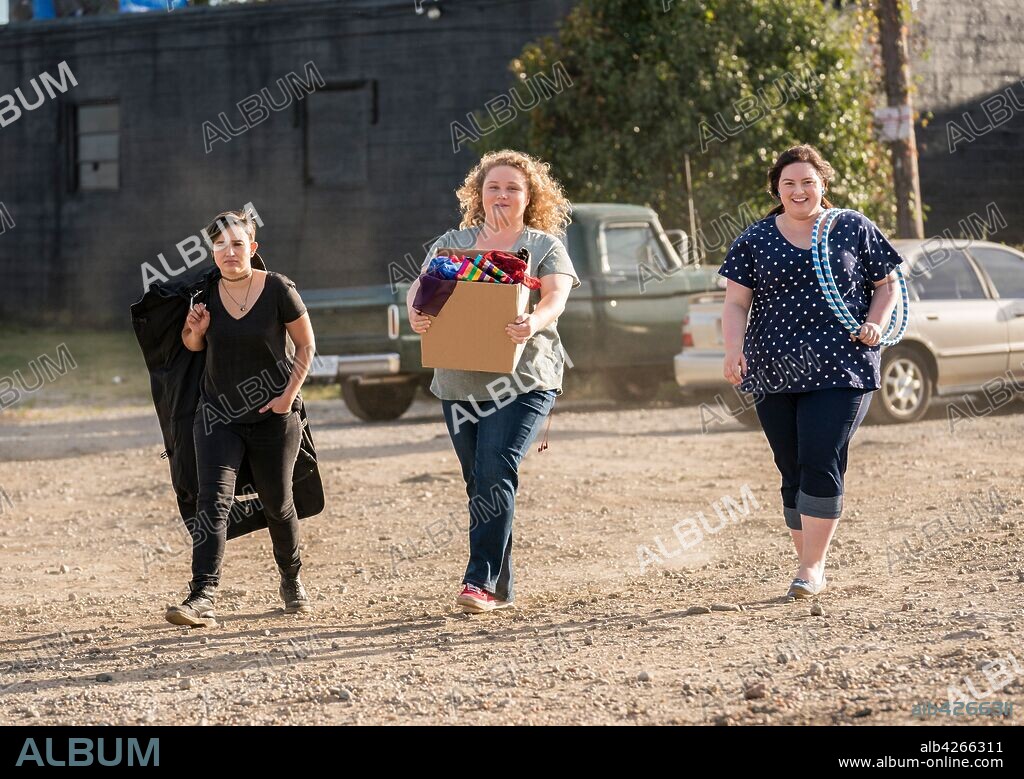 DANIELLE MACDONALD in DUMPLIN', 2018, directed by ANNE FLETCHER. Copyright COTA FILMS/ ECHO FILMS.
