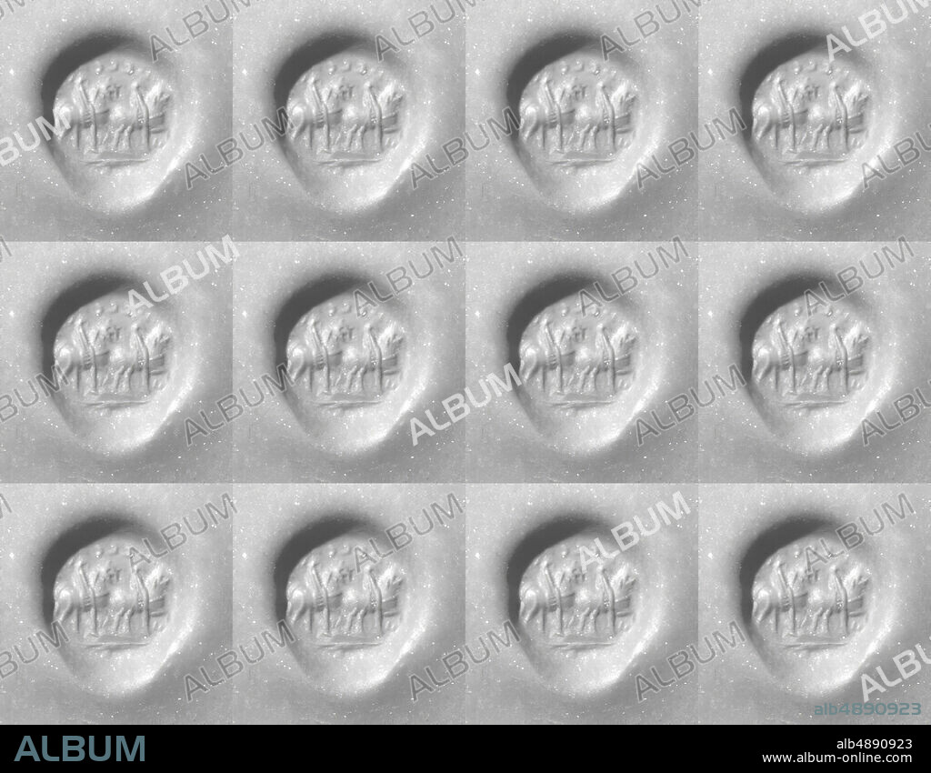 Stamp seal, Sasanian, Sasanian, Date ca. 3rd7th century A.D., Iran or Mesopotamia, Sasanian, Bronze, 0.63 x 0.55 x 0.67 in. (1.6 x 1.4 x 1.7 cm), Metalwork-Stamp Seals-Inscribed.
