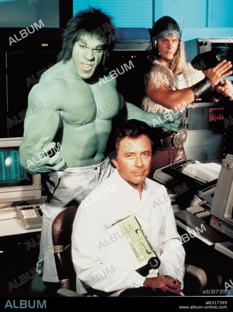 BILL BIXBY and LOU FERRIGNO in THE INCREDIBLE HULK, 1978, directed by BILL BIXBY and REZA S. BADIYI. Copyright MARVEL PROD./UNIVERSAL TV.