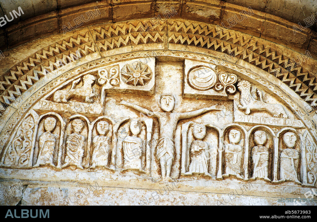 Siurana de Prades (El Priorat); tímpano de Iglesia románica.