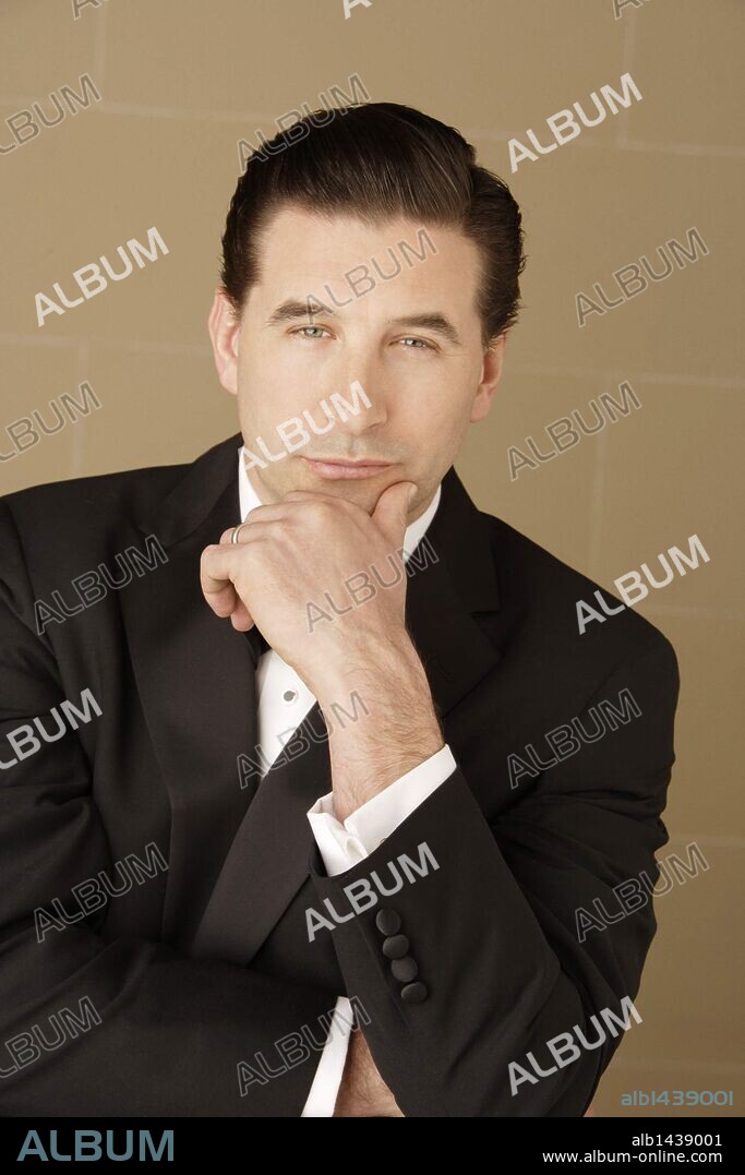 WILLIAM BALDWIN en SEXY MONEY, 2007 (DIRTY SEXY MONEY). Copyright TOUCHSTONE PICTURES.