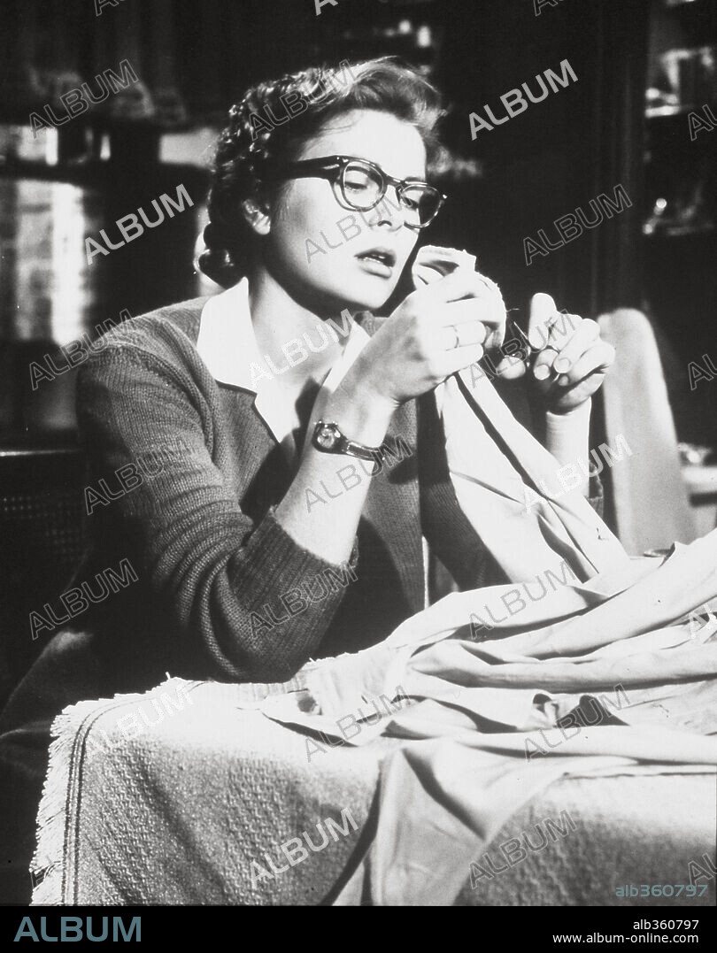 GRACE KELLY en LA ANGUSTIA DE VIVIR, 1954 (THE COUNTRY GIRL), dirigida por GEORGE SEATON. Copyright PARAMOUNT PICTURES.